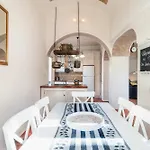 Casa Querida - *